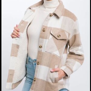 WOMEN’S SZ LARGE SHERPA COAT JACKET SHACKET NWOT PLAID